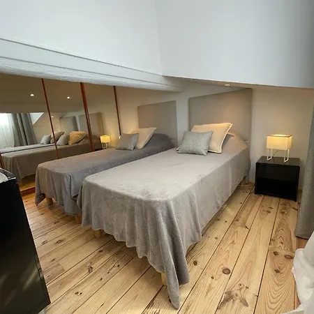 Le Croisette Center *